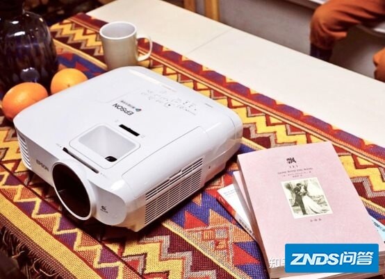 投影仪推荐看这两款就够了！J9数字平台全能家用家用(图3)