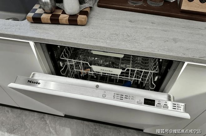 复兴里售楼处发布:罕见的低密墅居社区九游会网址是多少热搜NO1外滩源著(图5) 复兴里售楼处发布:罕见的低密墅居社区九游会网址是多少热搜NO1外滩源著(图5)